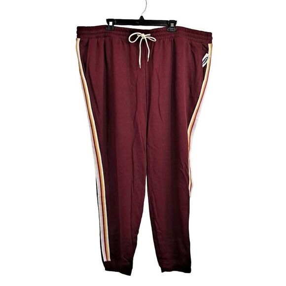 Ladies sweatpants NWT  - Picture 1 of 10